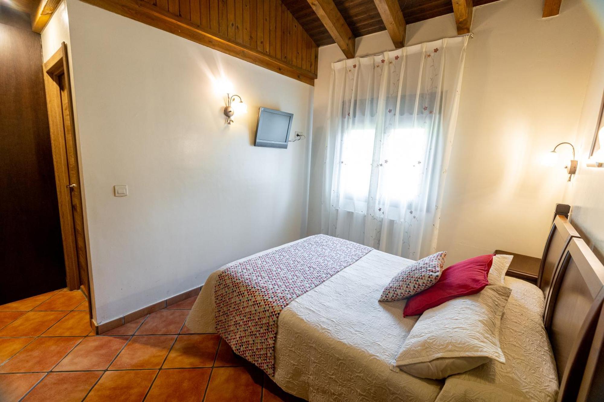 Apartamentos El Pedrayu Onís Exterior photo